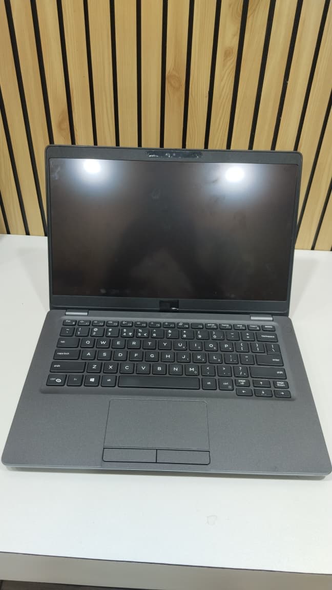 Dell Latitude 7470