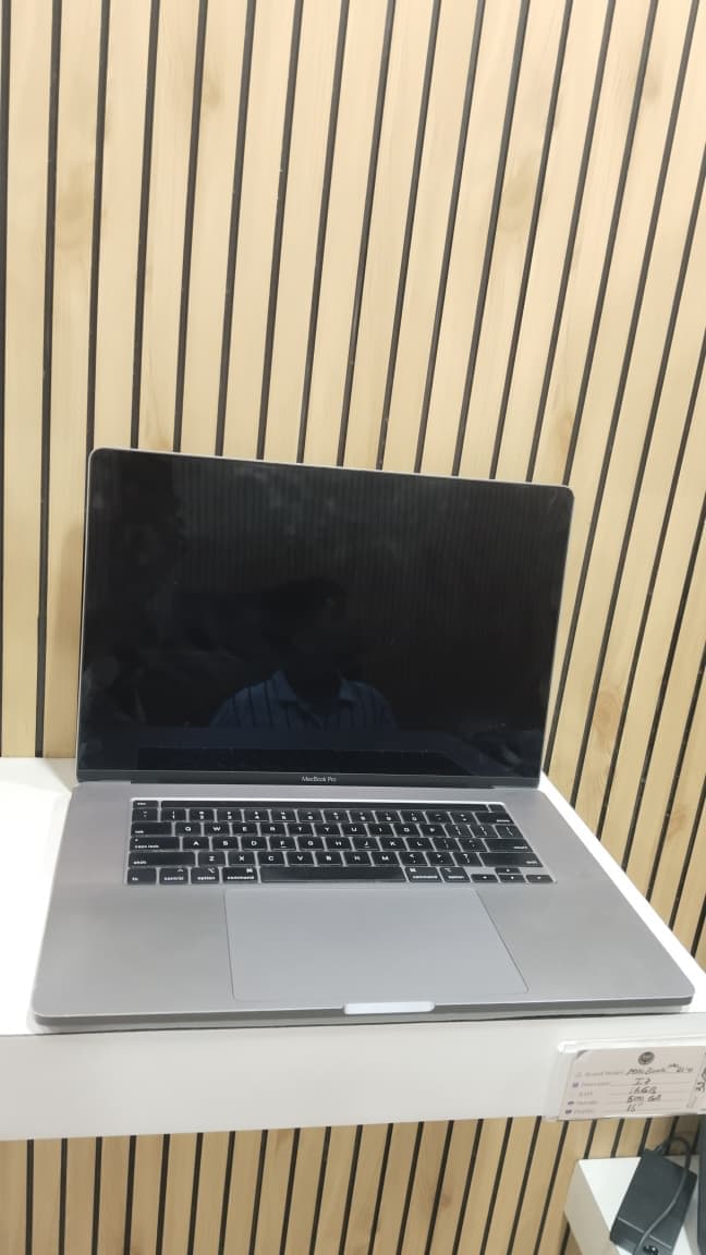 Apple Macbook Pro